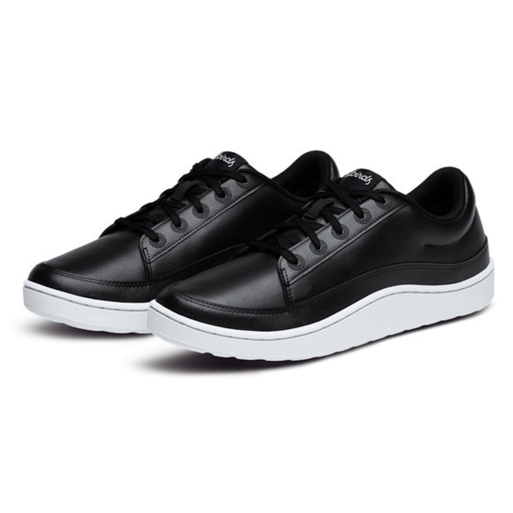 Allbirds Plant Pacers in Natural Black Vegan Sneakers in size 5 - NWOT